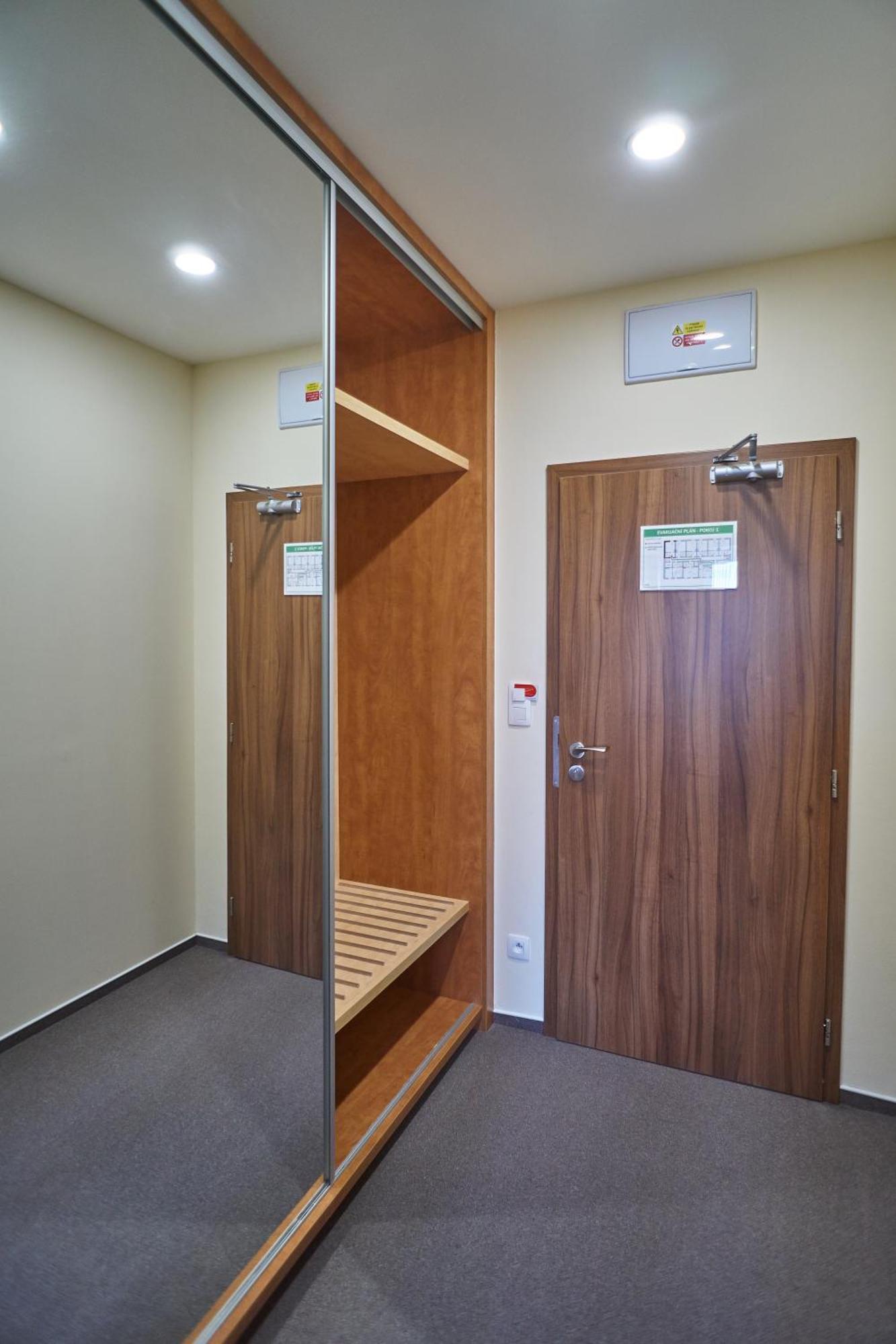 Hotel Toc Липова-Лазне Экстерьер фото